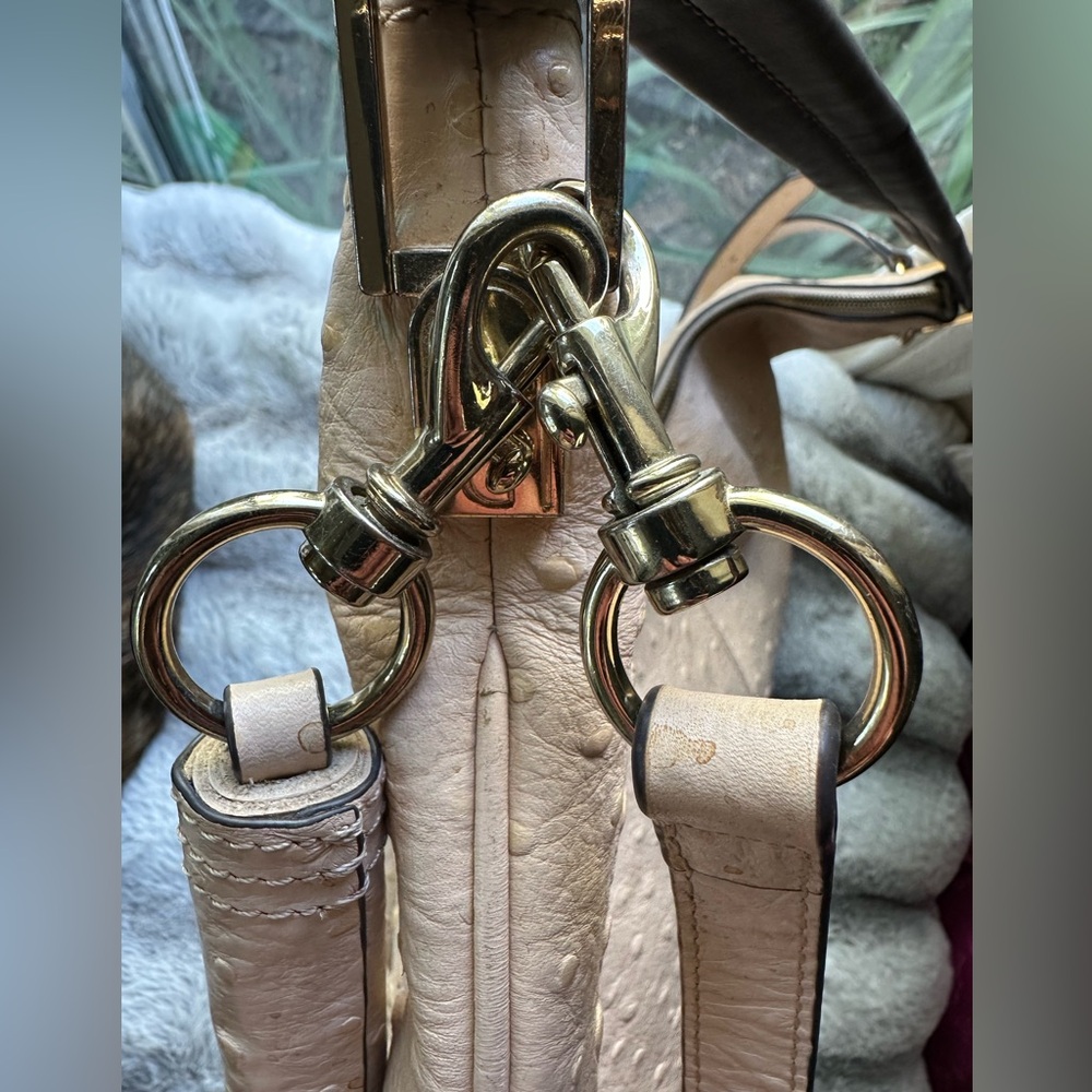 G.I.L.I. Pale Peach  Ostrich Embossed Leather Hobo Bag with Tassel - Picture 6 of 12